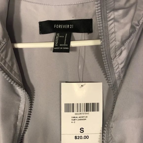 New Forever21 Womans Girls Packable Folding Light Jacket Purple Size Small - Picture 2 of 4